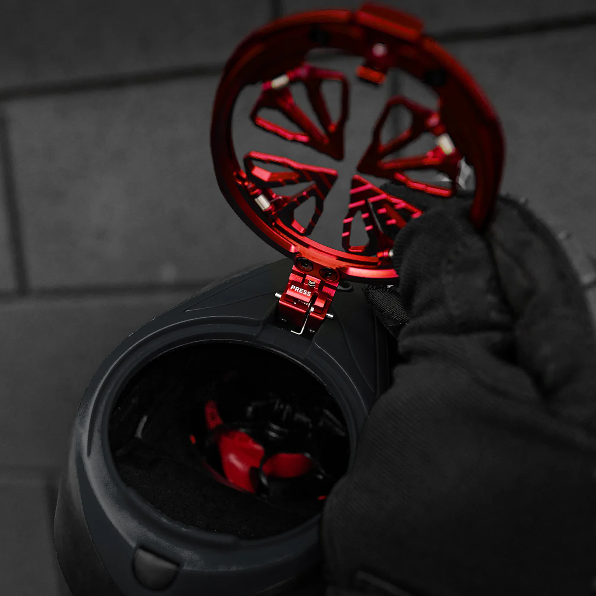 Thumb 4